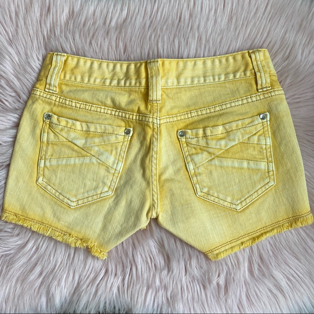 Daytrip Capricorn Jean Shorts